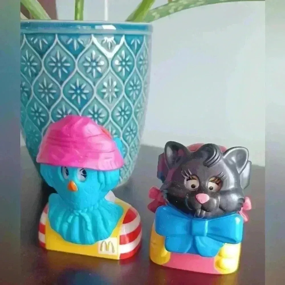 Vintage 1998 Lot of 2 McDonald's Ronald & Birdie Halloween Happy Meal Toys